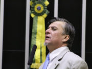 boca-aberta-deputado-instagram