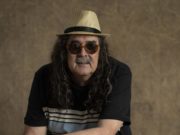 COLUNA VOZES VELADAS: MORAES MOREIRA MORREU, TEM CHEIRO DE CHORO NO AR