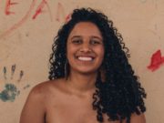 MULHER PRETA, NATÁLIA ENCONTRA NA POESIA CAMINHO PARA AMOR E AUTOCONHECIMENTO