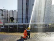 MENINA DE 10 ANOS CONHECE DEPENDÊNCIAS DO CORPO DE BOMBEIROS DE SÃO JOÃO DEL-REI