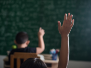 BARROSO: COMUNIDADE DISCUTE MUNICIPALIZAÇÃO DE DUAS ESCOLAS ESTADUAIS